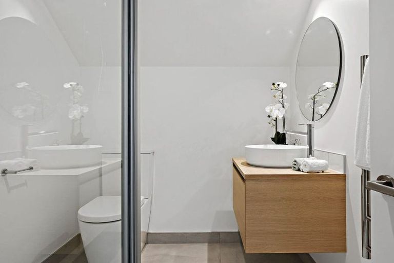 Photo of property in 2/97 Sherborne Street, St Albans, Christchurch, 8014