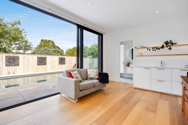 Photo of property in 10 Dorset Street, Westmere, Auckland, 1022