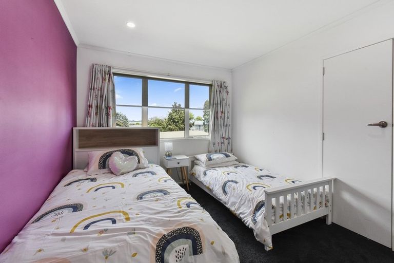 Photo of property in 1 Matipo Drive, Tuakau, 2121
