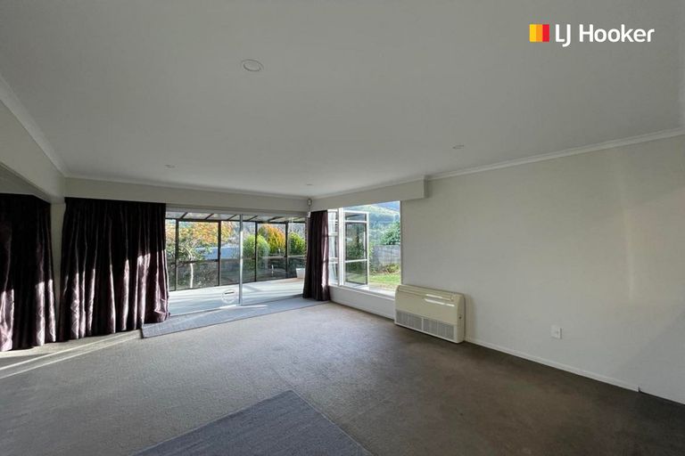 Photo of property in 20 Upland Street, Helensburgh, Dunedin, 9010