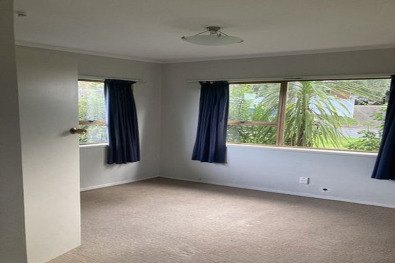 Photo of property in 1/83 Daffodil Street, Titirangi, Auckland, 0604