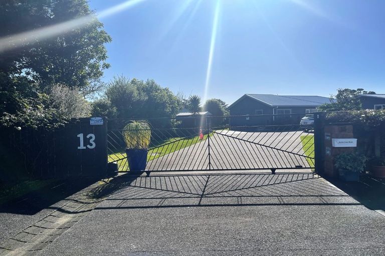 Photo of property in 13 Waikohua Place, Ruakaka, 0116