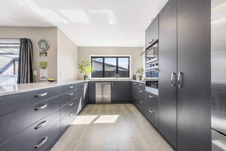 Photo of property in 11a Fernaig Street, Papakura, 2110