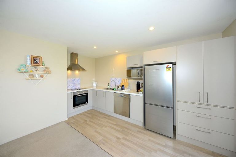 Photo of property in 13 Cassino Street, Rangiora, 7400