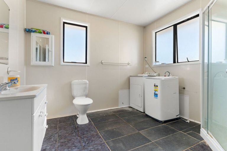 Photo of property in 11 River Road, Masterton, 5810