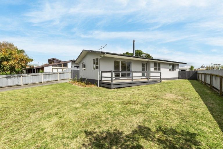 Photo of property in 69 Caernarvon Drive, Flaxmere, Hastings, 4120