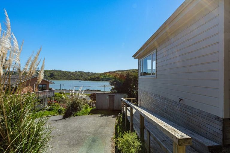 Photo of property in 40 Papakowhai Road, Papakowhai, Porirua, 5024