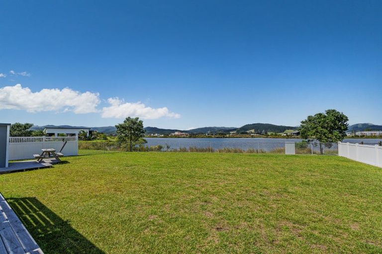 Photo of property in 154 Ngaio Drive, Matarangi, Whitianga, 3592