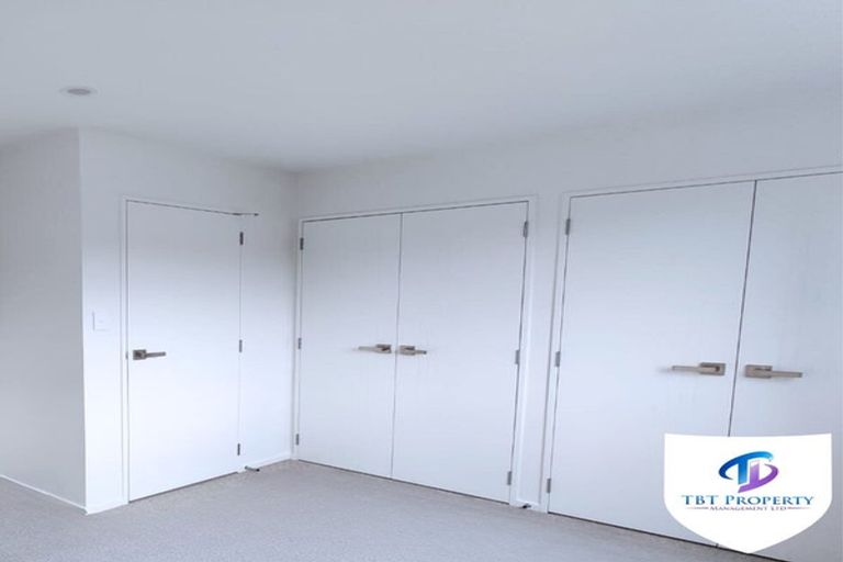 Photo of property in 3/11 Stottholm Road, Titirangi, Auckland, 0604