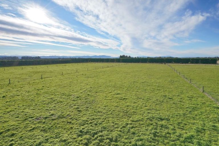 Photo of property in 1909 South Eyre Road, Eyrewell, Rangiora, 7476