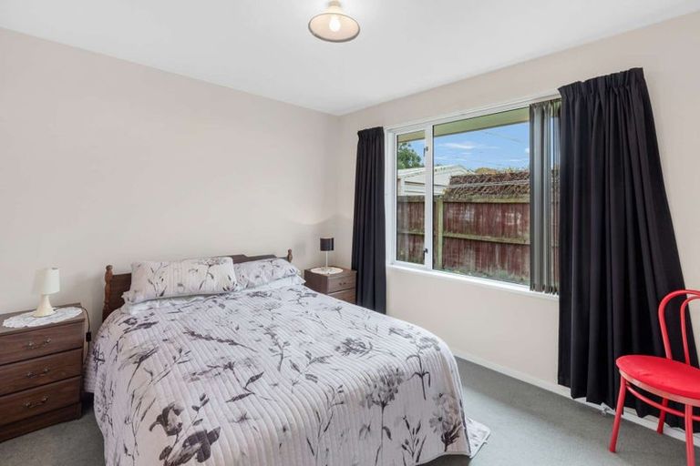 Photo of property in 26 Showgate Avenue, Sockburn, Christchurch, 8042