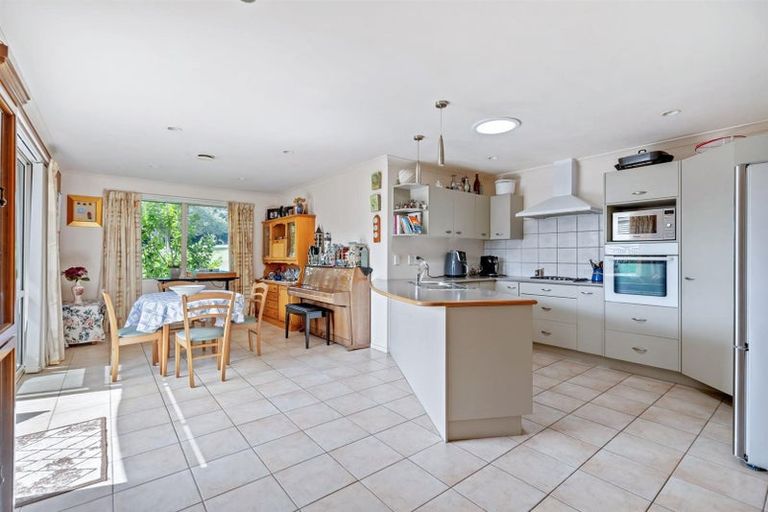 Photo of property in 34 Lochiel Place, Te Kamo, Whangarei, 0112