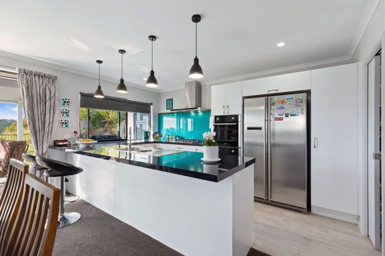 Photo of property in 32 Riddington Rise, Ohauiti, Tauranga, 3112