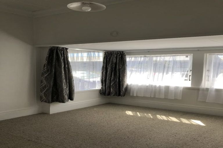 Photo of property in 12 Threadneedle Street, Greymouth, 7805