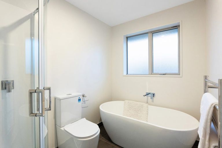 Photo of property in 34 Hilton Drive, Amberley, 7410