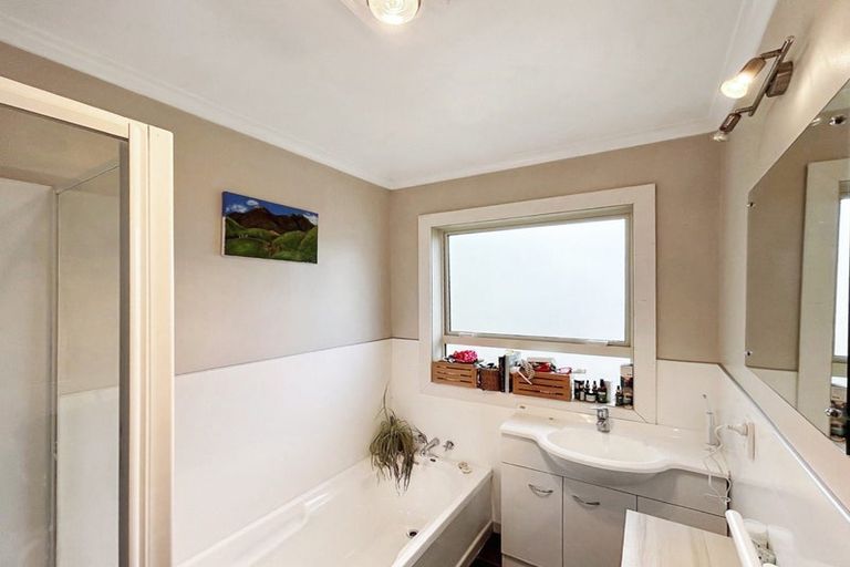 Photo of property in 8 Mahuri Road, Otatara, Invercargill, 9879