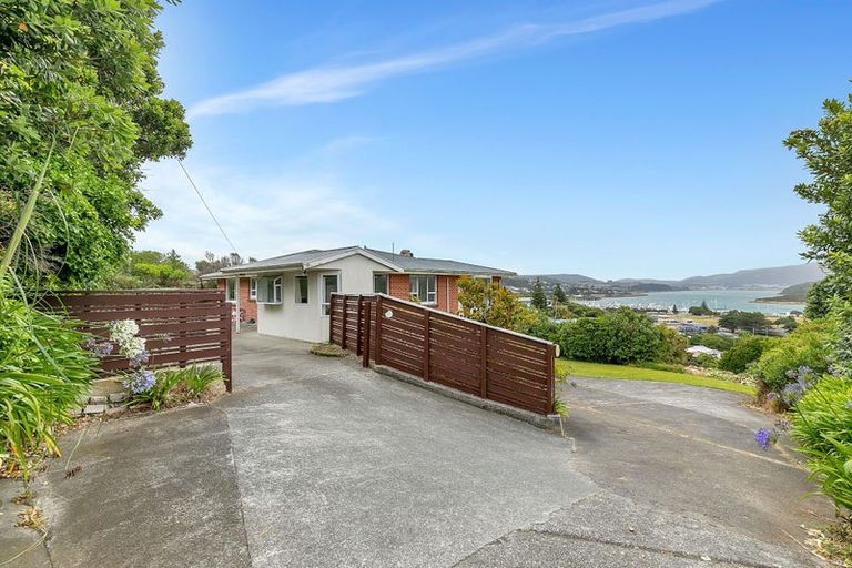 Photo of property in 9 Walker Avenue, Paremata, Porirua, 5026