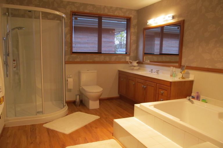 Photo of property in 133 Hazlett Street, Clyde, 9330