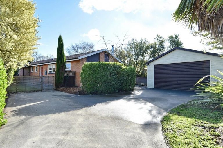 Photo of property in 103 Main North Road, Woodend, 7610