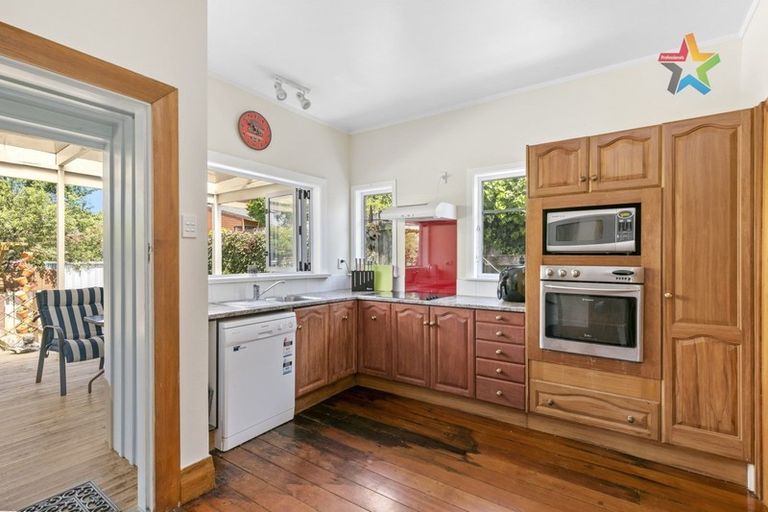 Photo of property in 8 Edwin Street, Belmont, Lower Hutt, 5010