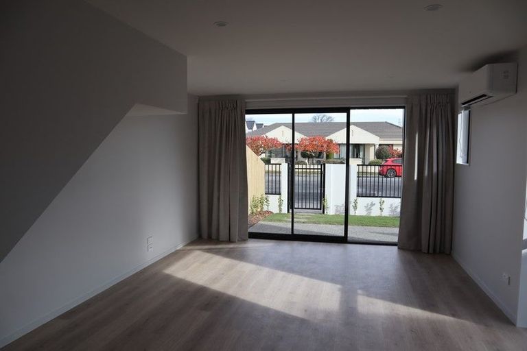 Photo of property in 1/58 Somme Street, St Albans, Christchurch, 8014