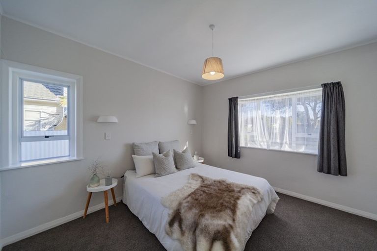 Photo of property in 16 Nuffield Avenue, Marewa, Napier, 4110