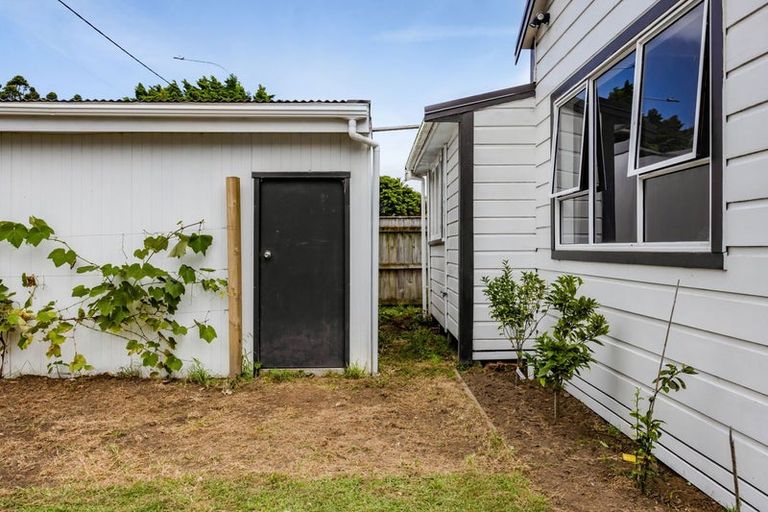 Photo of property in 9 Princes Street, Hawera, 4610