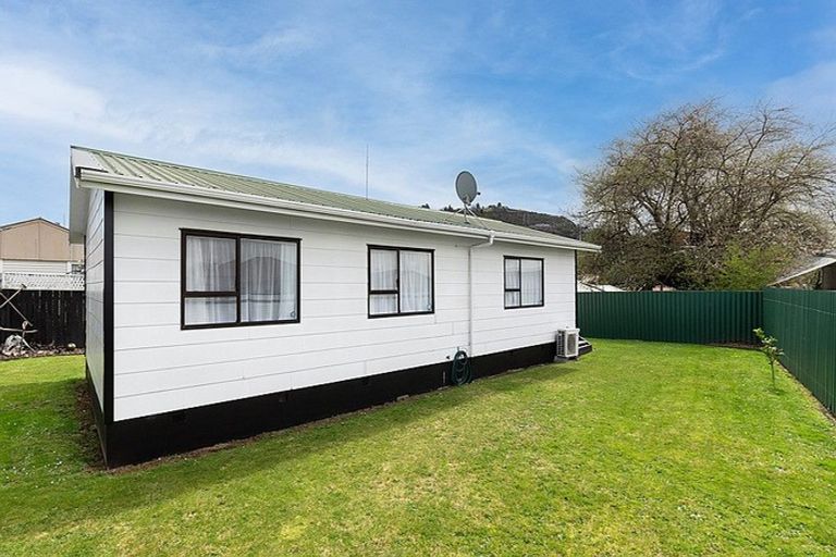 Photo of property in 23b Steeles Lane, Western Heights, Rotorua, 3015