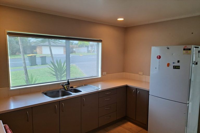 Photo of property in 181 Burswood Drive, Burswood, Auckland, 2013