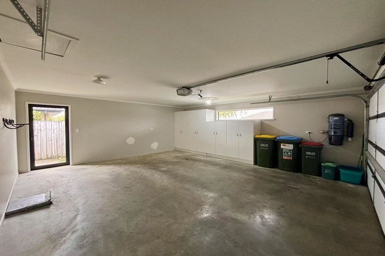 Photo of property in 16 Somerton Drive, Huntington, Hamilton, 3210