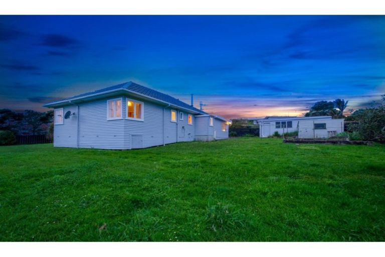 Photo of property in 94 Mcentee Road, Waitakere, Auckland, 0816