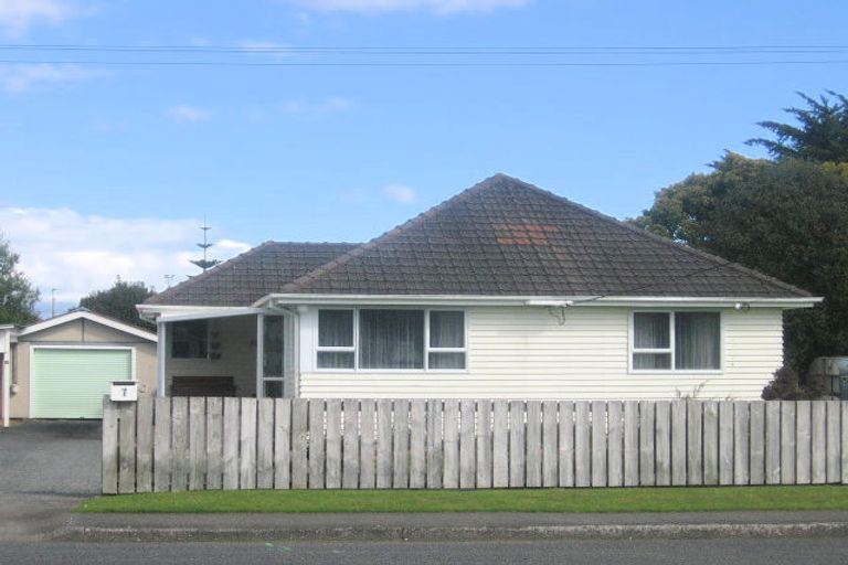 Photo of property in 7 Alfred Street, Hikurangi, 0114