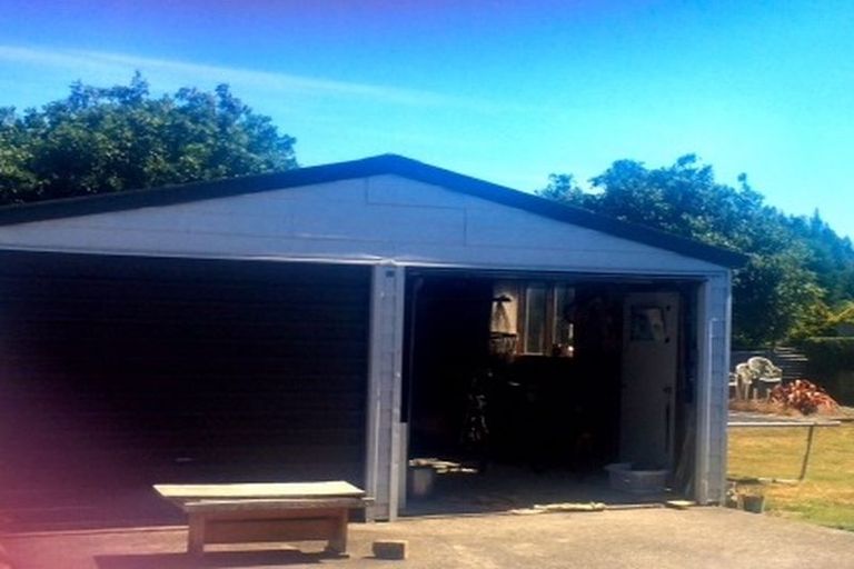 Photo of property in 39 Fisher Place, Carterton, 5713