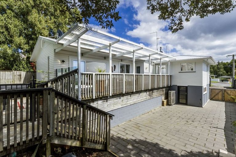 Photo of property in 15 Moore Street, Hillcrest, Auckland, 0627