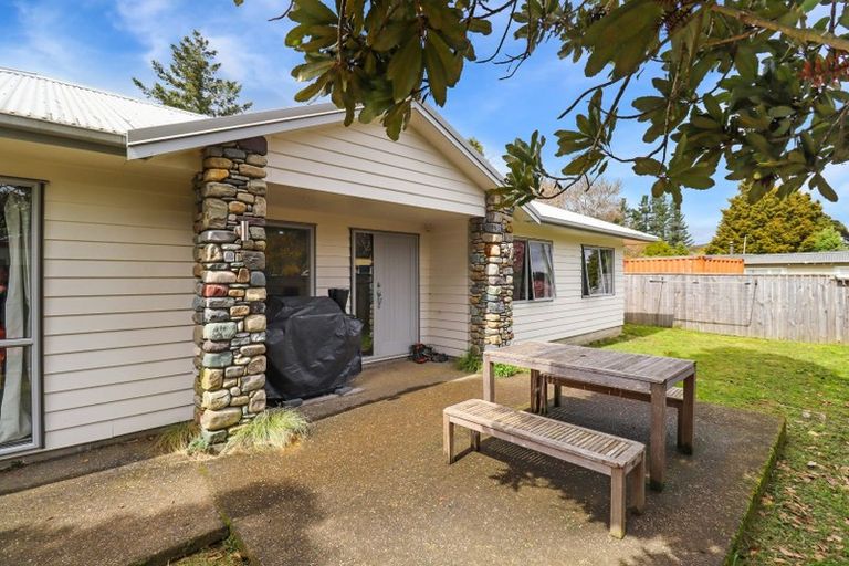 Photo of property in 62a Plateau Road, Te Marua, Upper Hutt, 5018