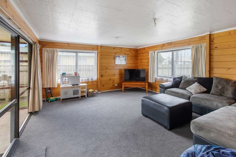 Photo of property in 49 Manuka Street, Castlecliff, Whanganui, 4501