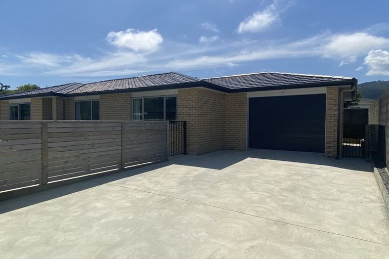 Photo of property in 165b Stokes Valley Road, Stokes Valley, Lower Hutt, 5019