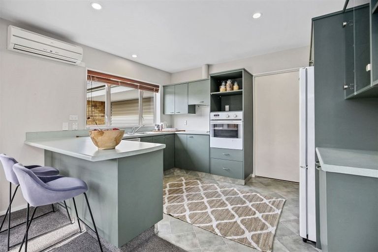 Photo of property in 2 Barossa Lane, Hoon Hay, Christchurch, 8025