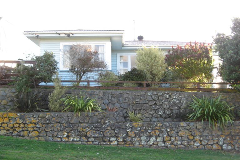 Photo of property in 42 Dale Road, Raumati South, Paraparaumu, 5032