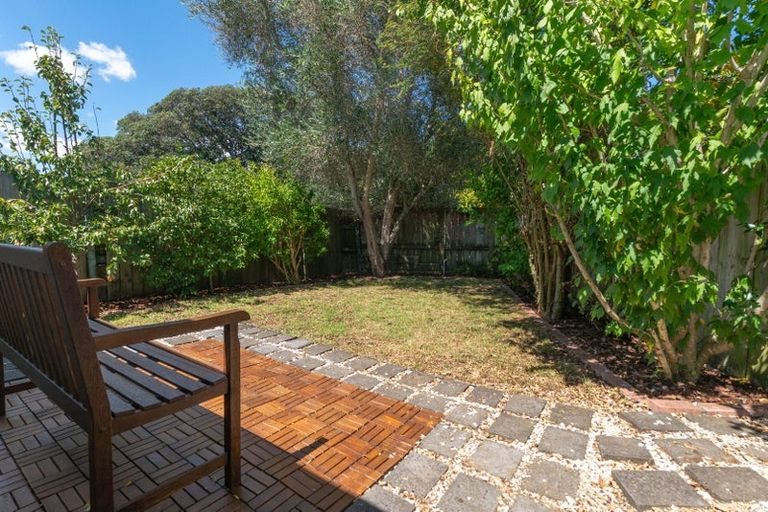 Photo of property in 72 Waitangi Road, Onehunga, Auckland, 1061