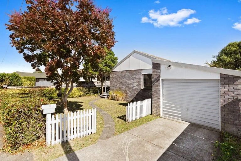 Photo of property in 65a Vardon Road, St Andrews, Hamilton, 3200