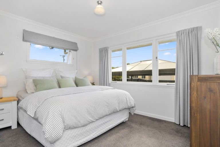 Photo of property in 19a Pemberton Crescent, Greerton, Tauranga, 3112