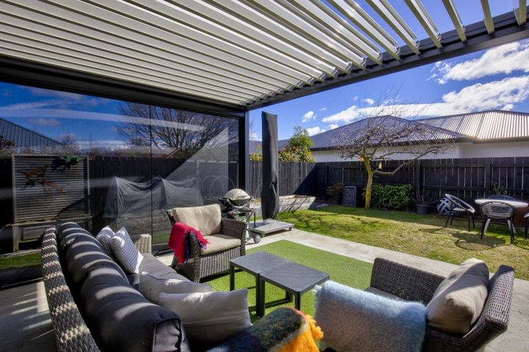 Photo of property in 11 Red Cottage Drive, Lake Hayes, Queenstown, 9304