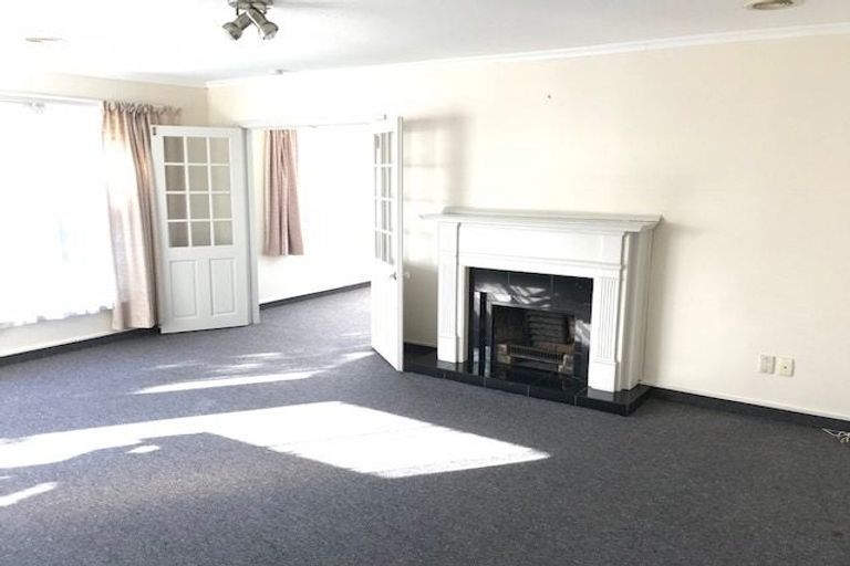 Photo of property in 976 High Street, Avalon, Lower Hutt, 5011