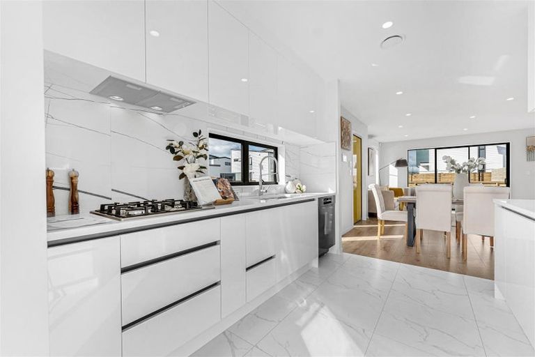 Photo of property in 20 Corporal Street, Papakura, 2110