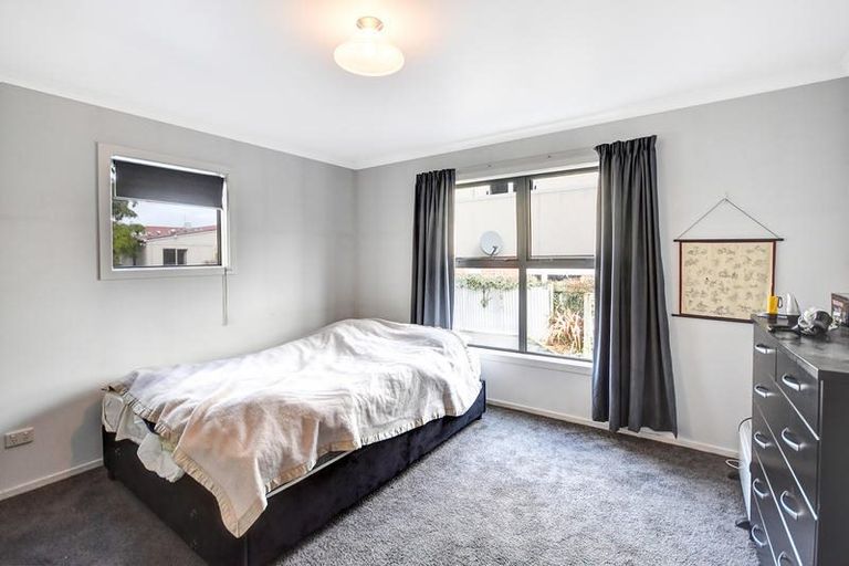 Photo of property in 129 Harbour Terrace, North Dunedin, Dunedin, 9016