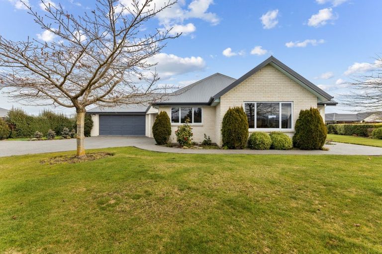 Photo of property in 12 Rotherham Drive, West Melton, 7618