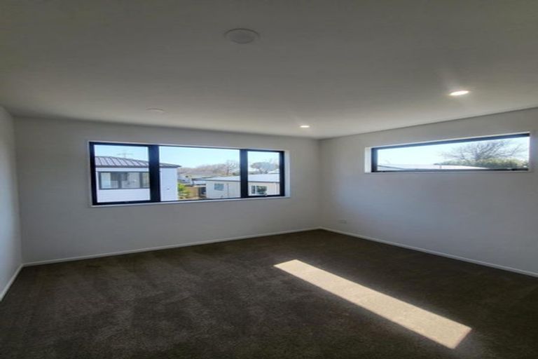 Photo of property in 105c Flat Bush Road, Clover Park, Auckland, 2023