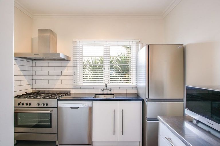 Photo of property in 706 Puriri Street, Raureka, Hastings, 4120