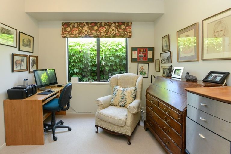 Photo of property in 25a Chambers Street, Havelock North, 4130